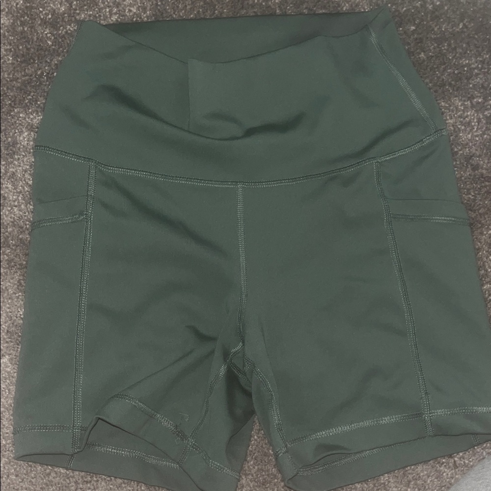 Yogalicious Dark Green Bike Shorts